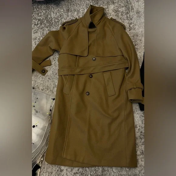 Winter Coat - Picture 7 of 13